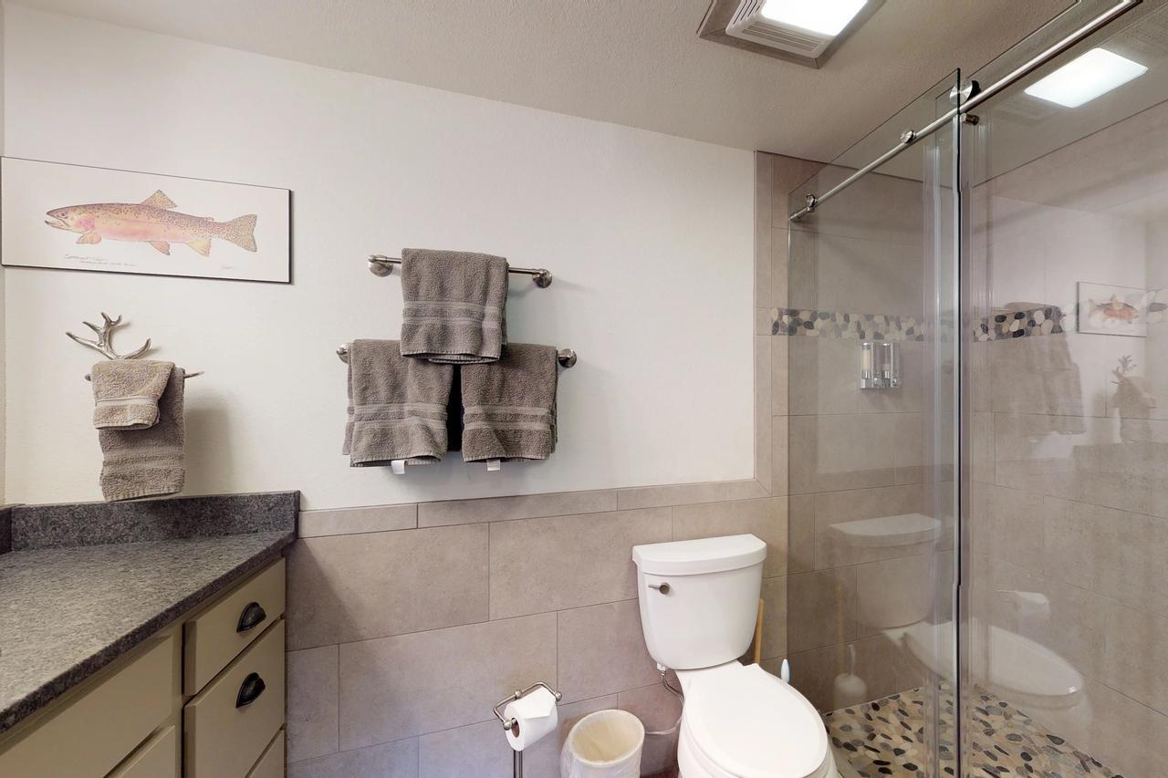 Skycrest Villa Big Sky Bagian luar foto